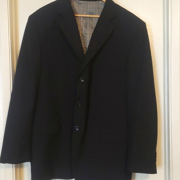 Suit jacket - Picture 1 of 3